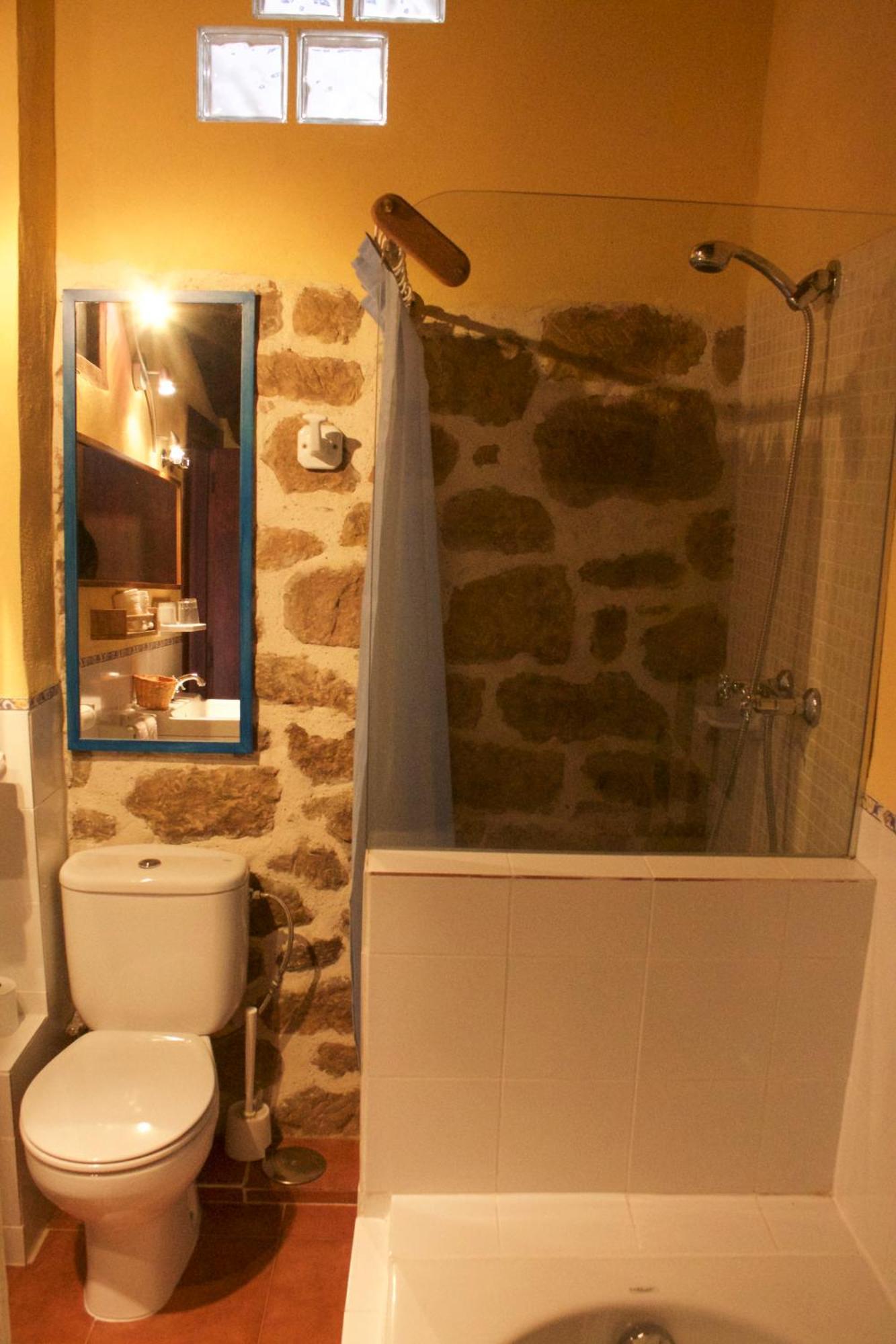 Tardes Al Sol Hotel Salinas De Pisuerga Екстериор снимка